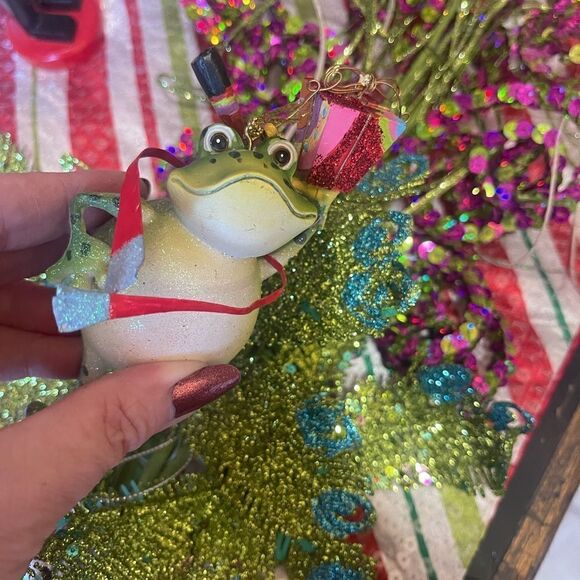 Green Ornament Bundle! - Picture 2 of 16